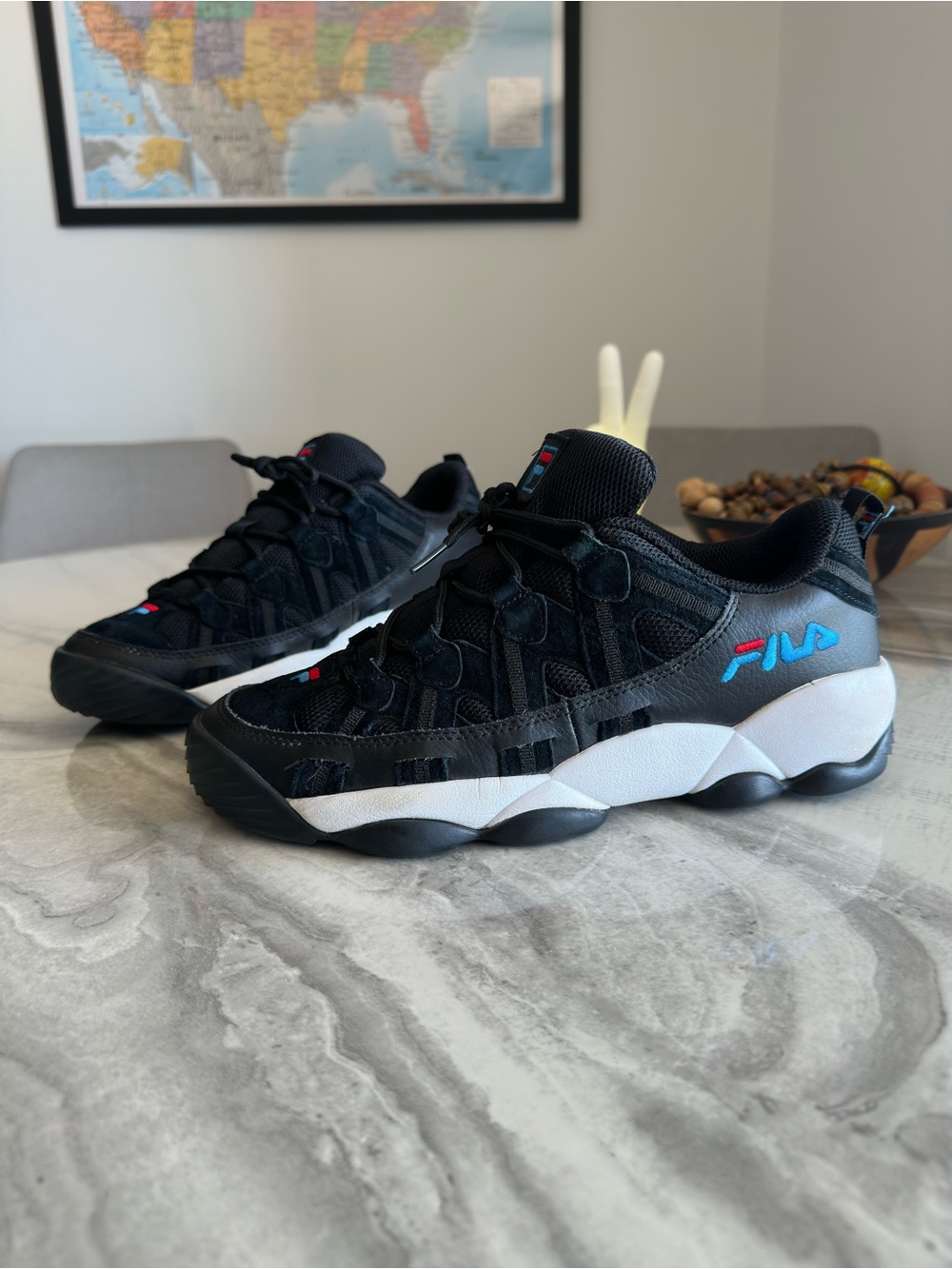 FILA Spaghetti Low Black White Chunky Sneakers